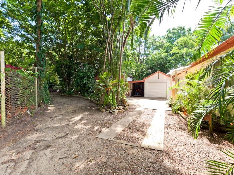 1 Dinwoodie Road, Thornlands QLD 4164