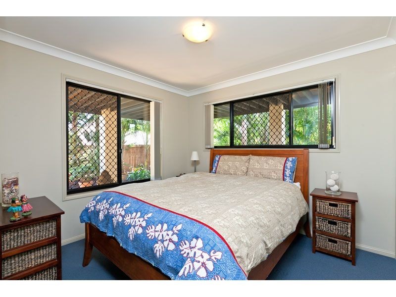 6 Mast Court, Redland Bay QLD 4165