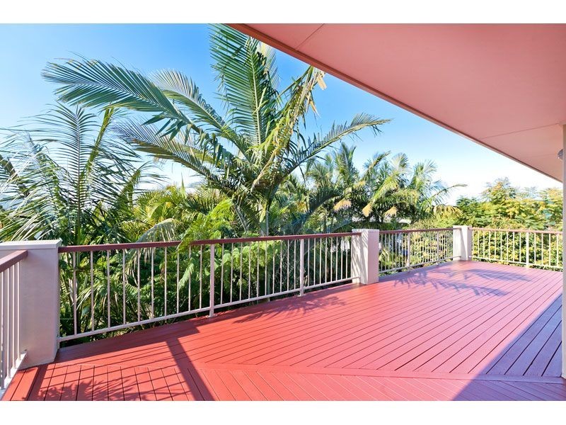 6 Mast Court, Redland Bay QLD 4165