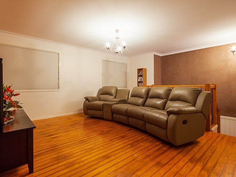 4 Lakefield Drive, Victoria Point QLD 4165