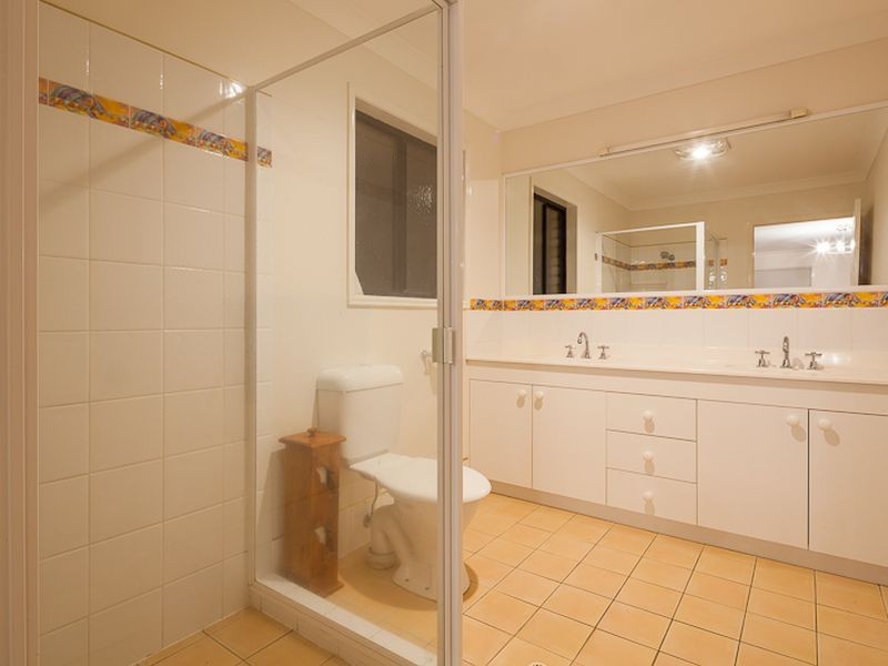 4 Lakefield Drive, Victoria Point QLD 4165