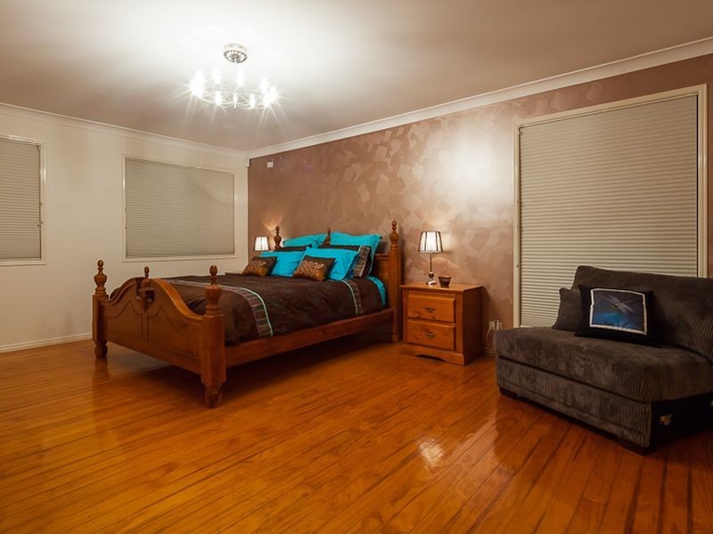 4 Lakefield Drive, Victoria Point QLD 4165