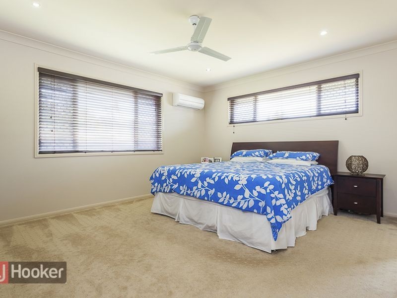 54 Sunningdale Drive, Redland Bay QLD 4165