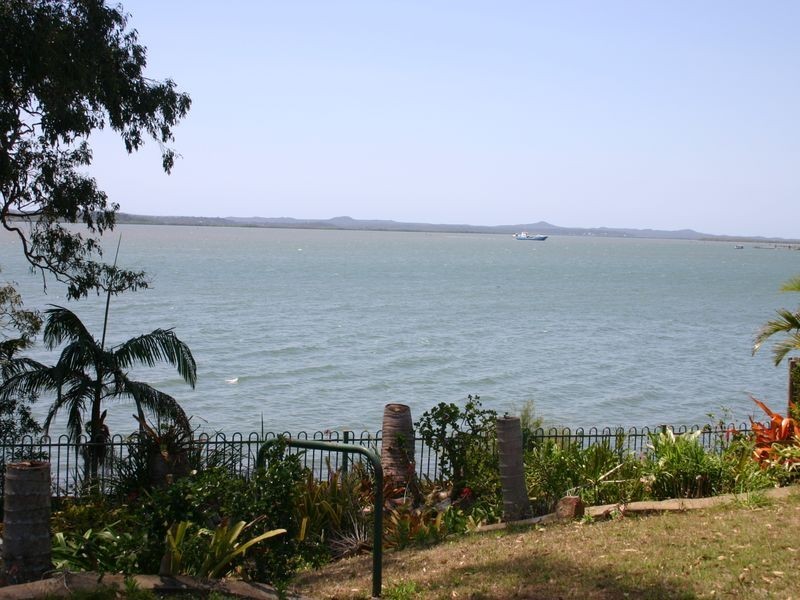 71 Esplanade, Redland Bay QLD 4165