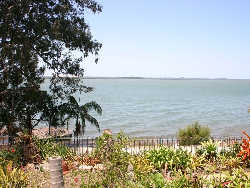 71 Esplanade, Redland Bay QLD 4165