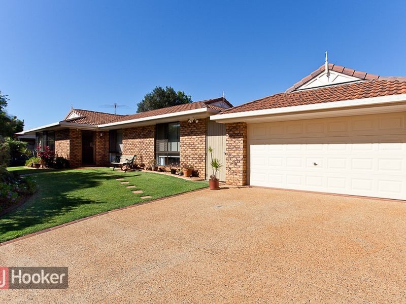 8 Moreton View Parade, Redland Bay QLD 4165