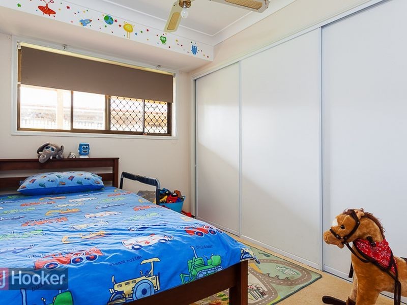 8 Moreton View Parade, Redland Bay QLD 4165