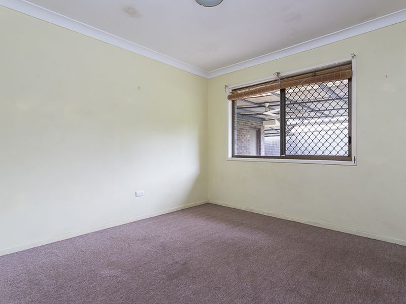 13 Pitt Street, Redland Bay QLD 4165
