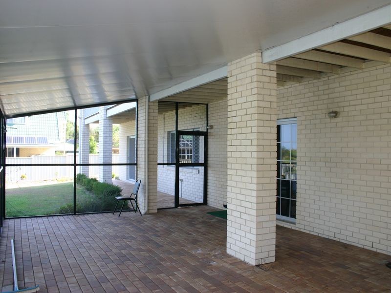 72-74 Muriel Street, Redland Bay QLD 4165