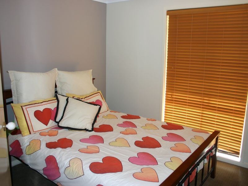 2 Dalston Street, Wellington Point QLD 4160