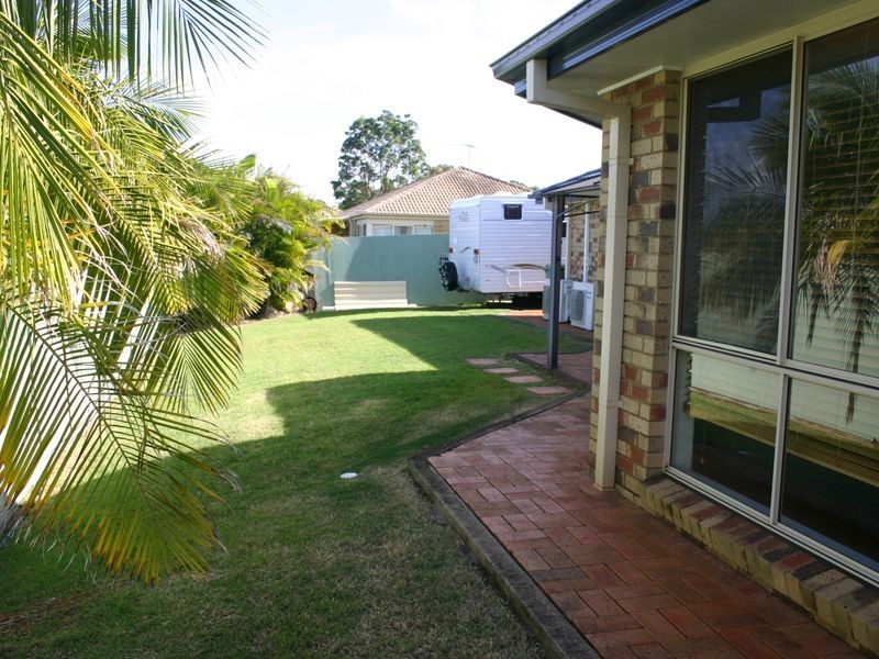 2 Dalston Street, Wellington Point QLD 4160