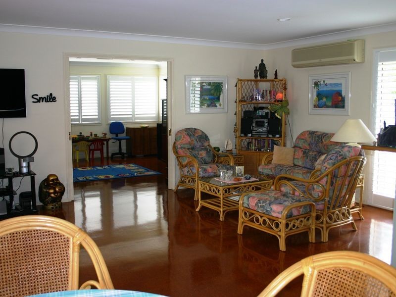 32 Dart Street, Redland Bay QLD 4165