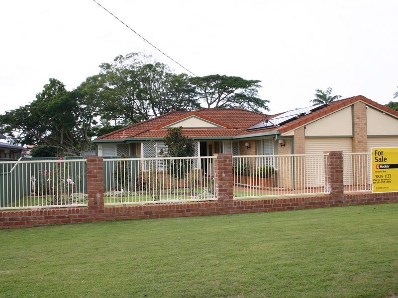 32 Dart Street, Redland Bay QLD 4165