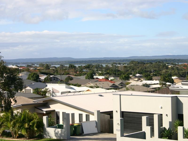 14 Cypress Street, Redland Bay QLD 4165