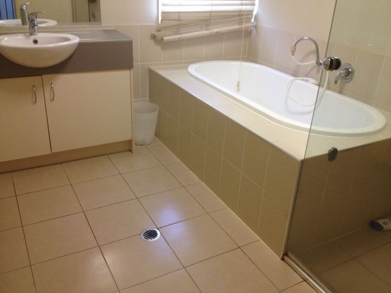 30 Huntly Place, Redland Bay QLD 4165