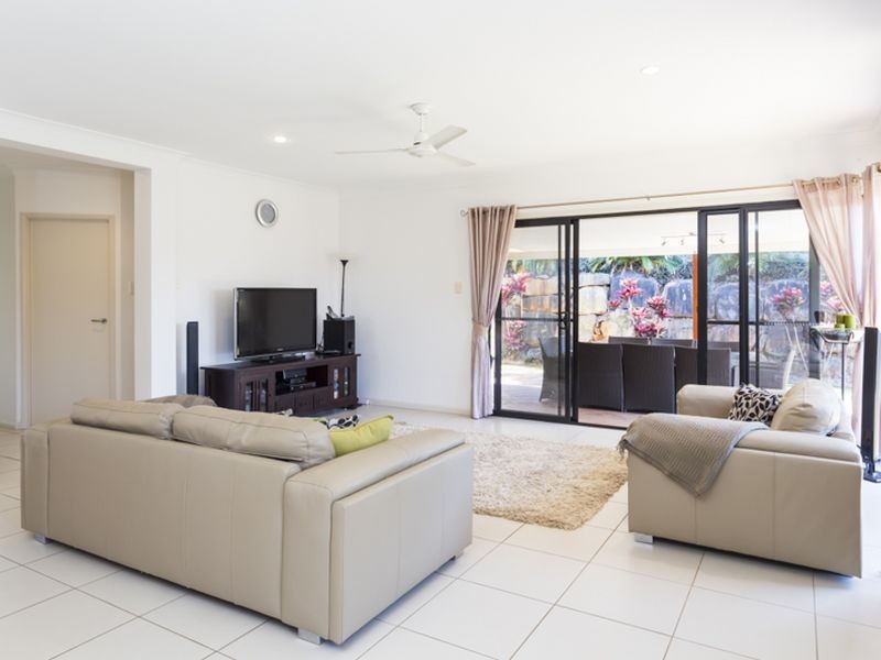 35 Aquila Street, Redland Bay QLD 4165