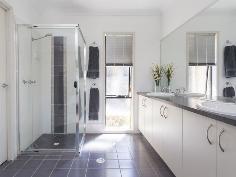 35 Aquila Street, Redland Bay QLD 4165