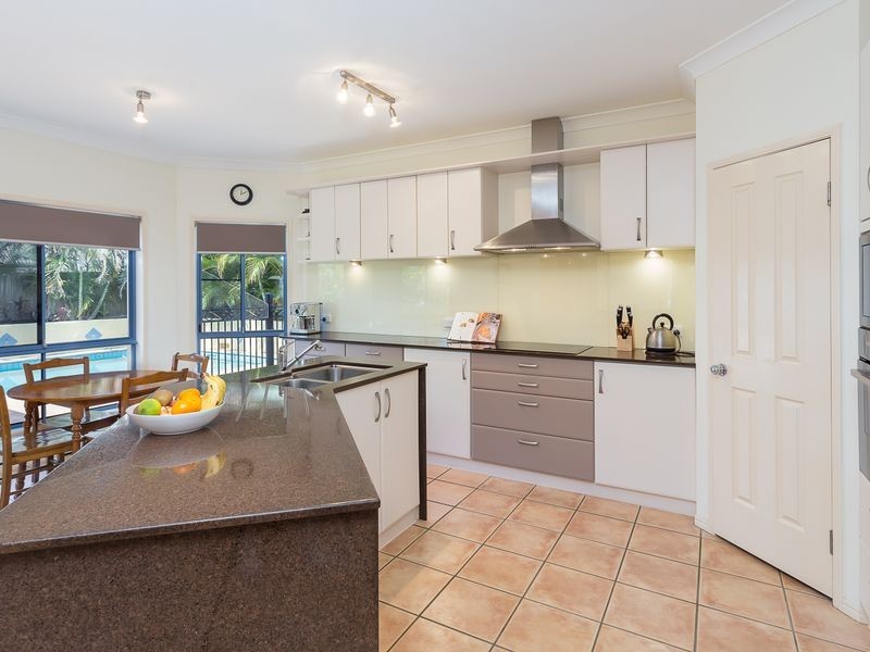 12 Dennison Court, Redland Bay QLD 4165