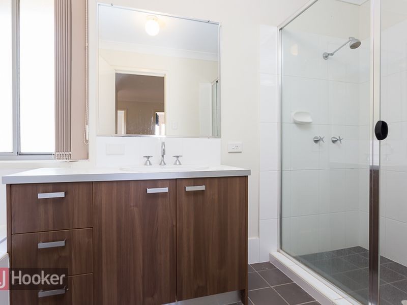 11 Pelorus Street, Redland Bay QLD 4165