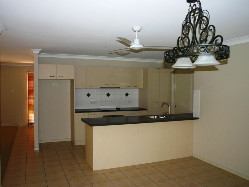 21 Seabrae Drive, Redland Bay QLD 4165