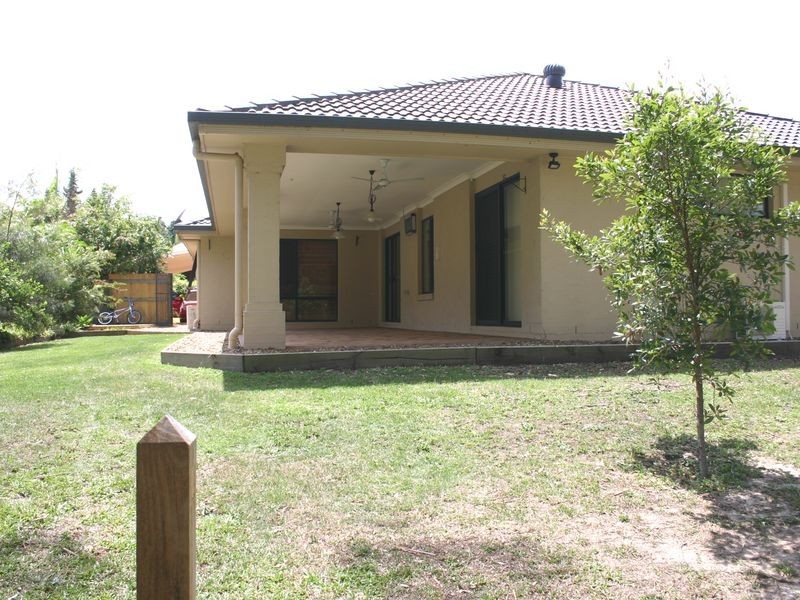 21 Seabrae Drive, Redland Bay QLD 4165