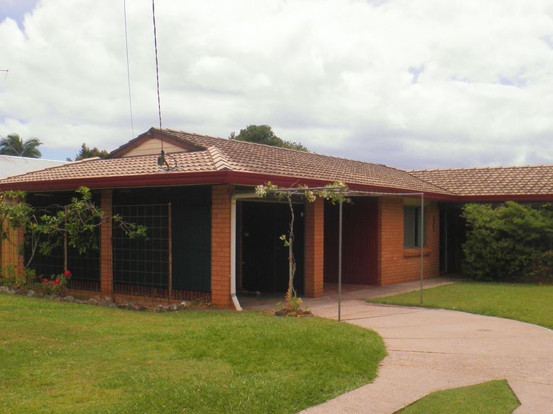 8 Scott Street, Redland Bay QLD 4165