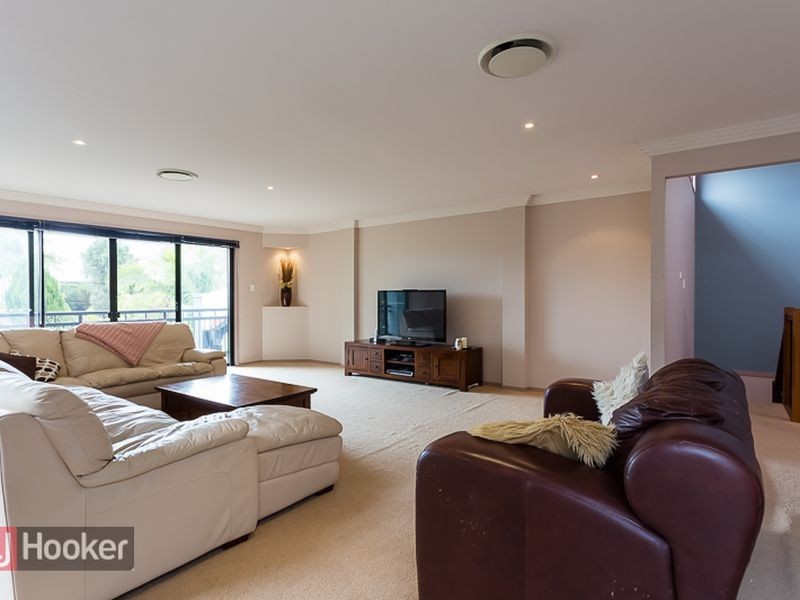 19 Seabrae Drive, Redland Bay QLD 4165