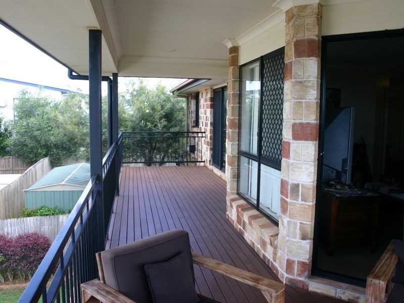 4 Creedin Court, Redland Bay QLD 4165