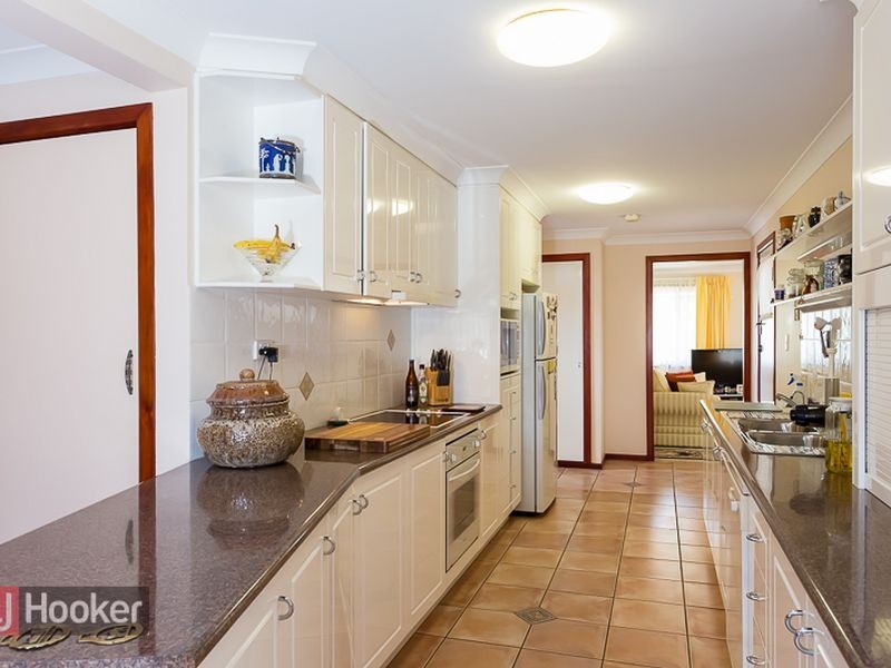23 Pitt Street, Redland Bay QLD 4165