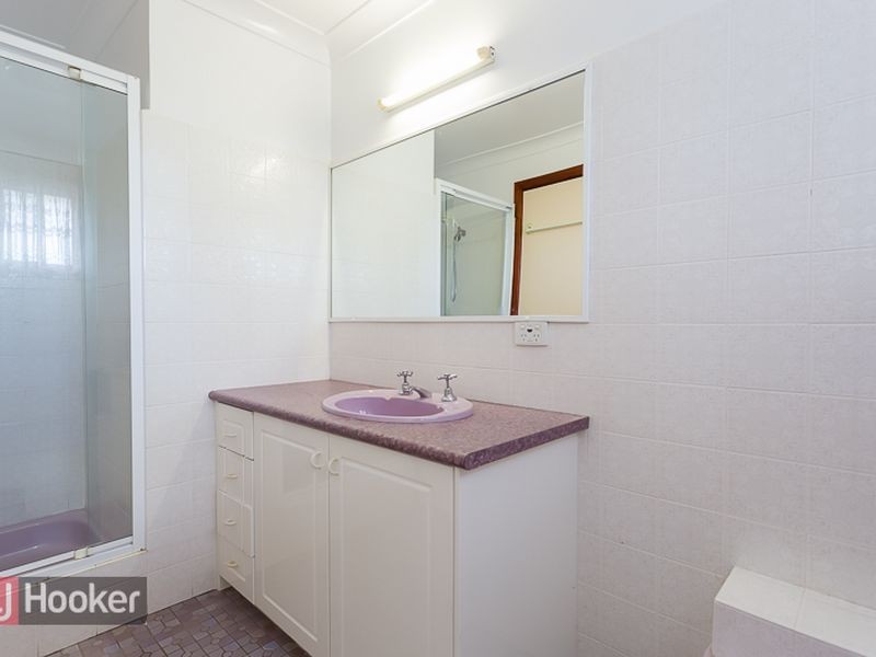 23 Pitt Street, Redland Bay QLD 4165
