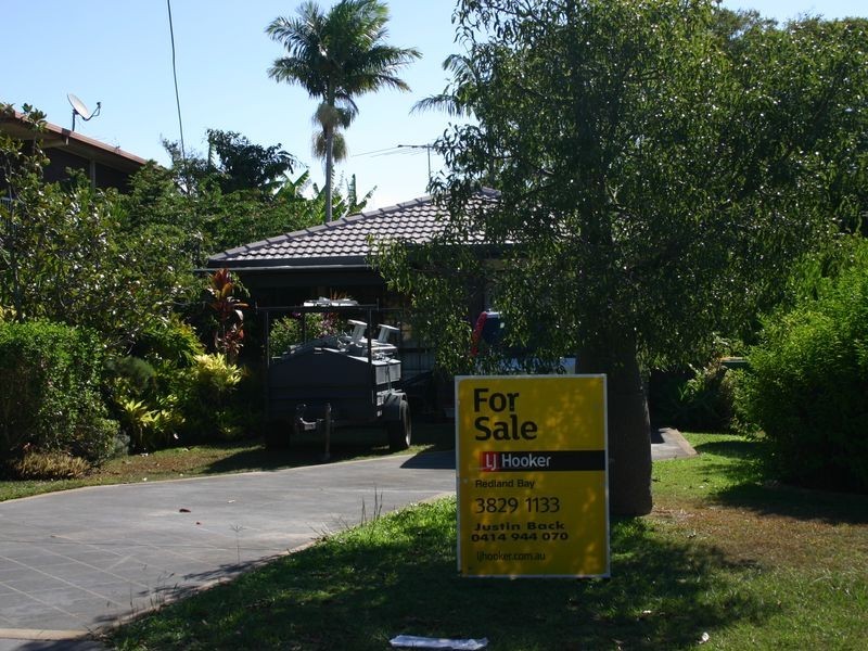 231 Cane Street, Redland Bay QLD 4165