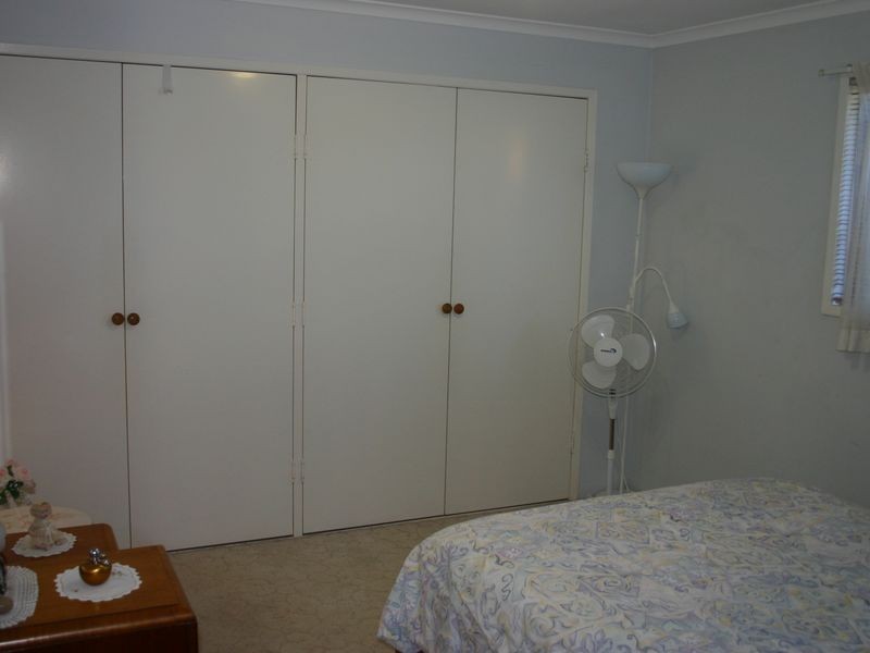 231 Cane Street, Redland Bay QLD 4165