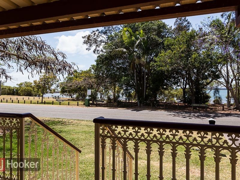 303 Esplanade, Redland Bay QLD 4165