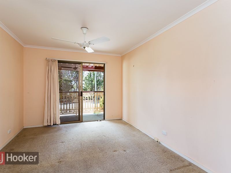 303 Esplanade, Redland Bay QLD 4165