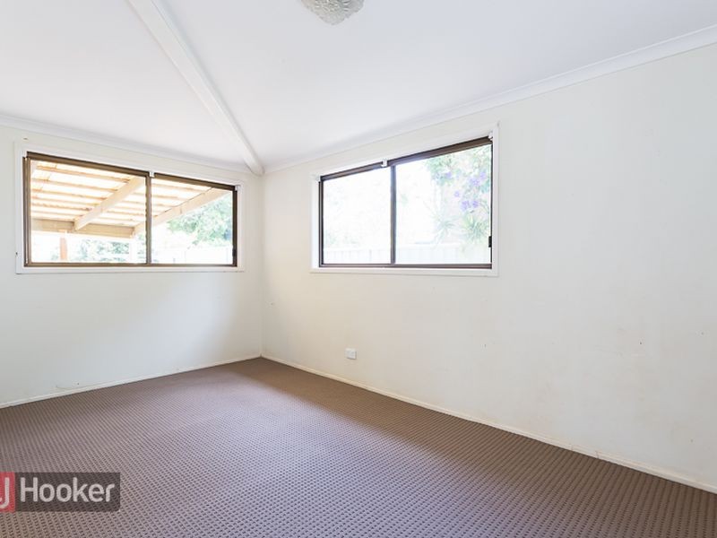 303 Esplanade, Redland Bay QLD 4165