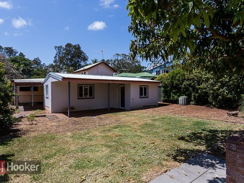 303 Esplanade, Redland Bay QLD 4165