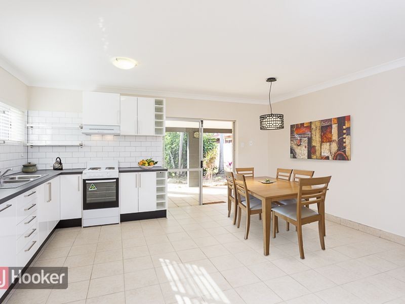 210 James Street, Redland Bay QLD 4165