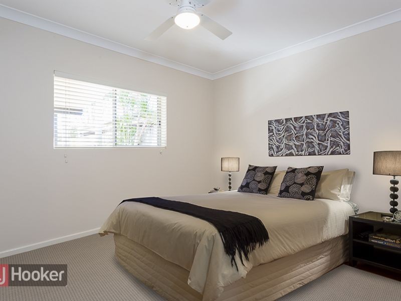 210 James Street, Redland Bay QLD 4165