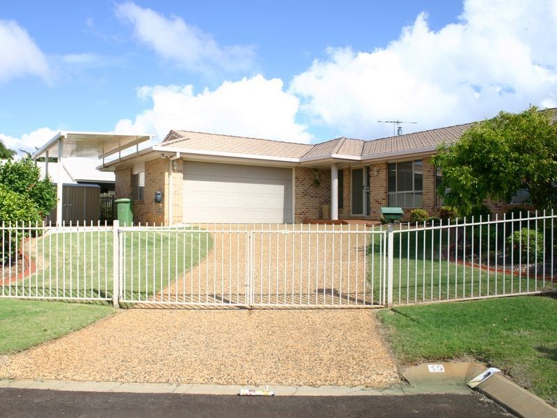 15 Newlands Street, Redland Bay QLD 4165