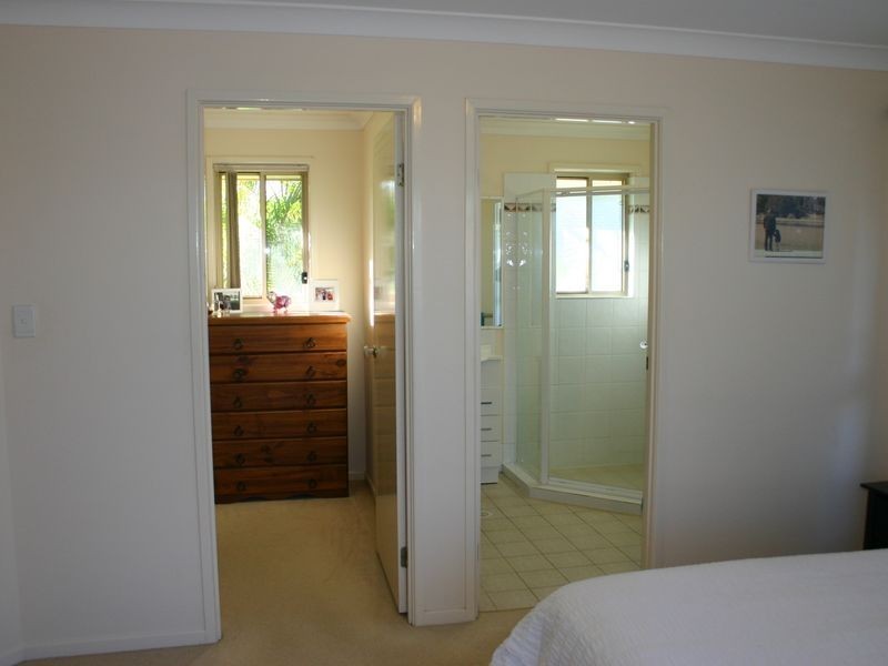 17 Newlands Street, Redland Bay QLD 4165