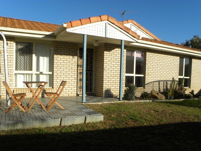 5 Sunningdale Drive, Redland Bay QLD 4165