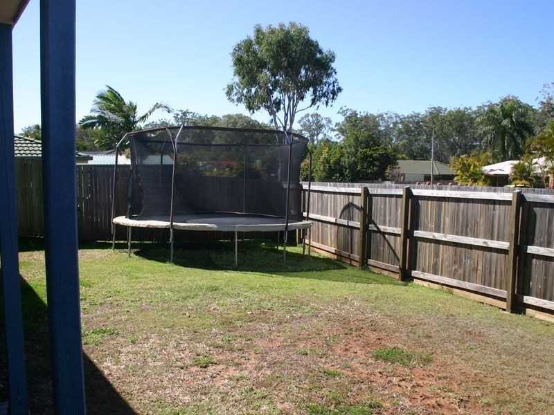 5 Sunningdale Drive, Redland Bay QLD 4165