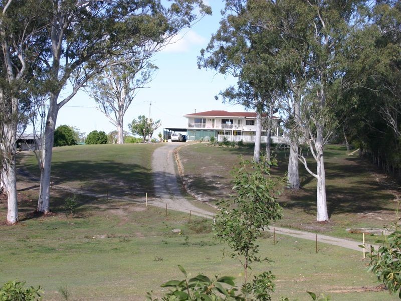 2 Rocky Passage Road, Redland Bay QLD 4165