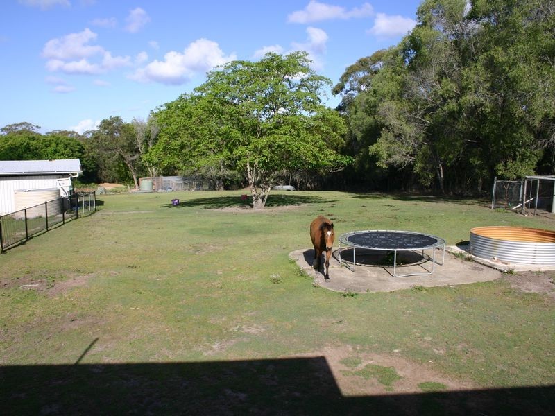 2 Rocky Passage Road, Redland Bay QLD 4165