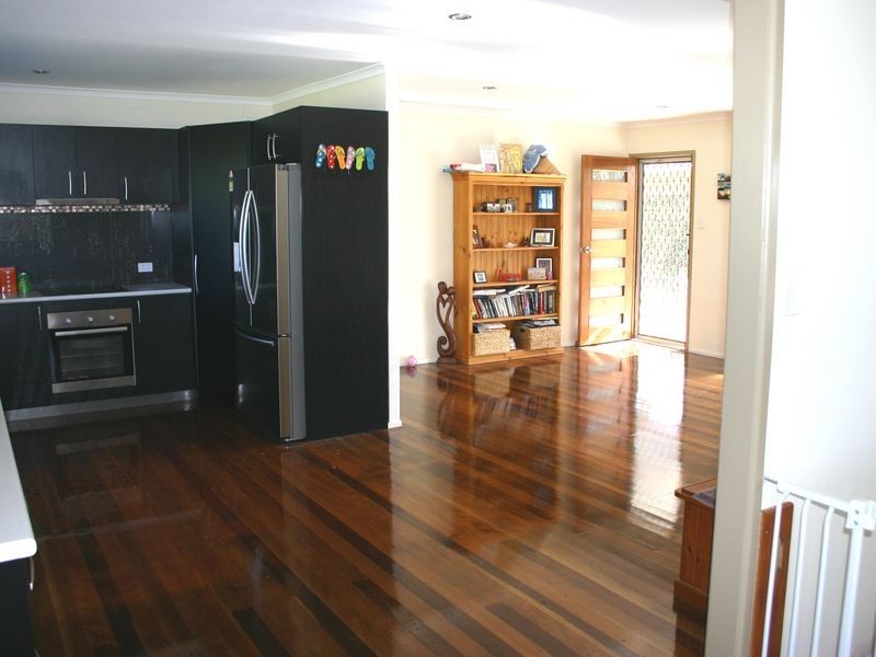 2 Rocky Passage Road, Redland Bay QLD 4165