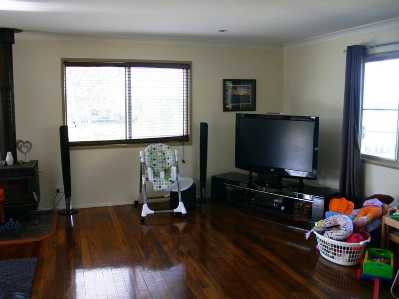 2 Rocky Passage Road, Redland Bay QLD 4165