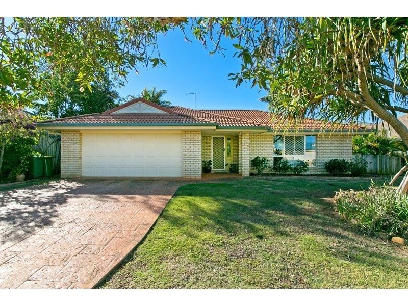 44 Penzance Drive, Redland Bay QLD 4165