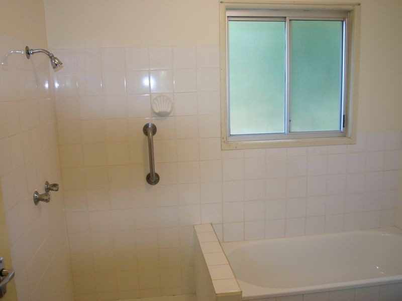 15 Nerine Street, Kingston QLD 4114