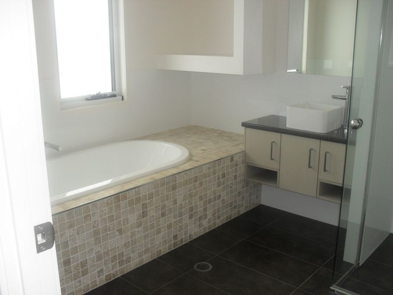 22 PENTECOST PLACE, Redland Bay QLD 4165