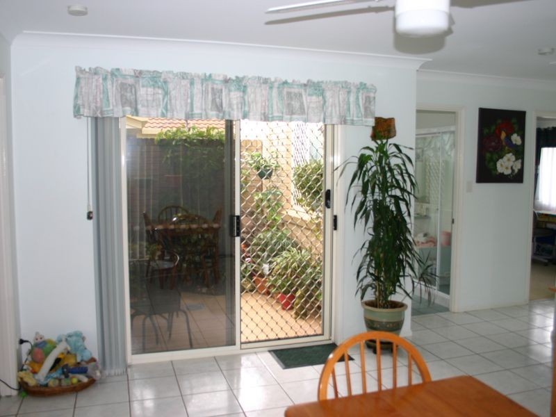 3 Buckler Court, Redland Bay QLD 4165